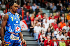 Basketball, win2day Basketball Superliga 2023/24, Viertelfinale Spiel 1, Traiskirchen Lions, SKN St.Pölten, Steven Kaltenbrunner (7)