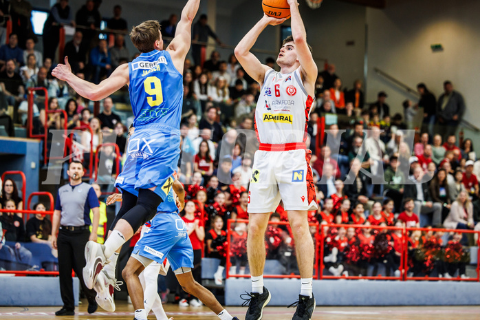 Basketball, win2day Basketball Superliga 2023/24, Viertelfinale Spiel 1, Traiskirchen Lions, SKN St.Pölten, Aleksej Kostic (6)