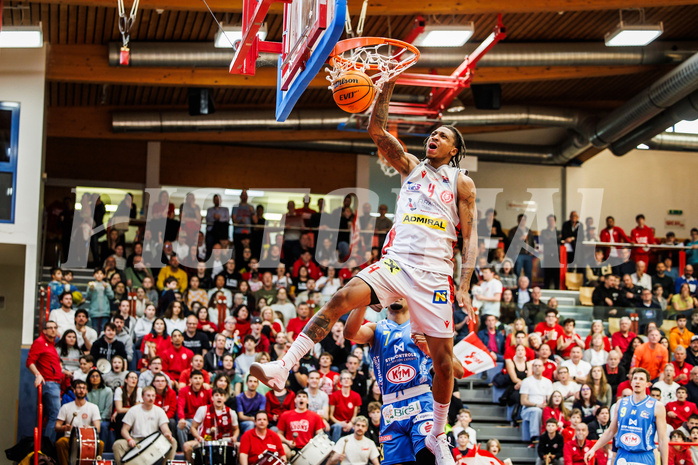 Basketball, win2day Basketball Superliga 2023/24, Viertelfinale Spiel 1, Traiskirchen Lions, SKN St.Pölten, Demarcus Demonia (4)
