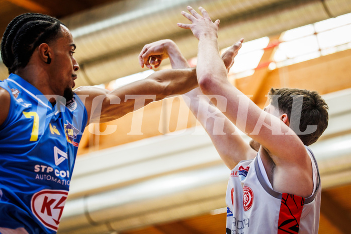 Basketball, win2day Basketball Superliga 2023/24, Viertelfinale Spiel 1, Traiskirchen Lions, SKN St.Pölten, Aleksej Kostic (6)