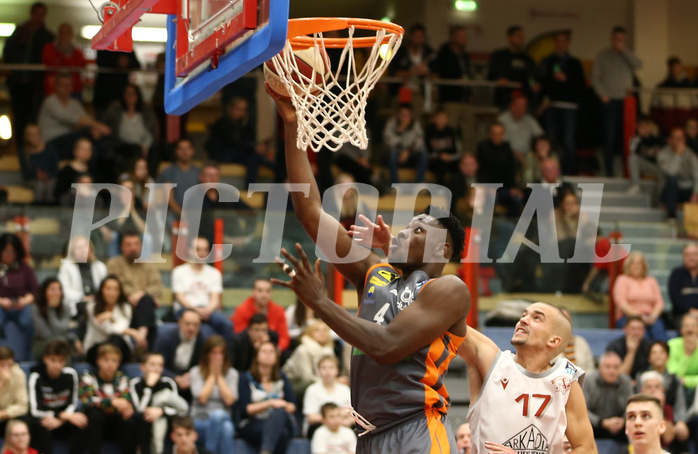 Basketball Basketball Superliga 2019/20, Grunddurchgang 10.Runde Traiskirchen Lions vs. Klosterneuburg Dukes


