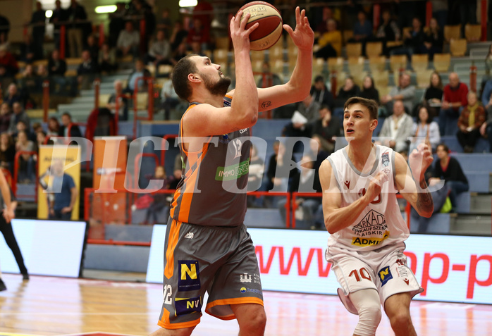 Basketball Basketball Superliga 2019/20, Grunddurchgang 10.Runde Traiskirchen Lions vs. Klosterneuburg Dukes


