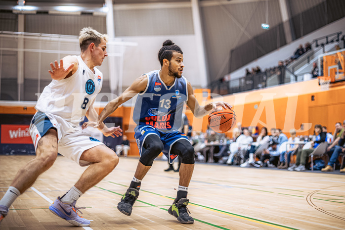 Basketball, Win2Day Superliga 2022/23, Grunddurchgang 10.Runde, Vienna Timberwolves, COLDAMARIS BBC Nord Dragonz, Elias Wlasak (8), Kyran Jordan Mc Clure (13)