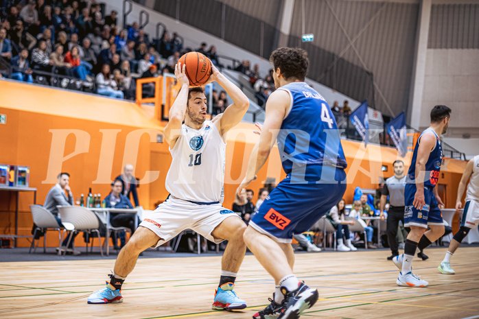 Basketball, Win2Day Superliga 2022/23, Grunddurchgang 10.Runde, Vienna Timberwolves, COLDAMARIS BBC Nord Dragonz, Jakob Szkutta (10)