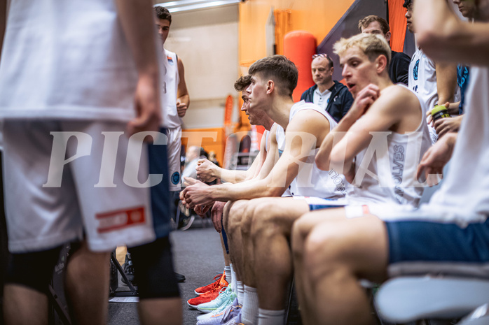 Basketball, Win2Day Superliga 2022/23, Grunddurchgang 10.Runde, Vienna Timberwolves, COLDAMARIS BBC Nord Dragonz, Jakob Lohr (12)