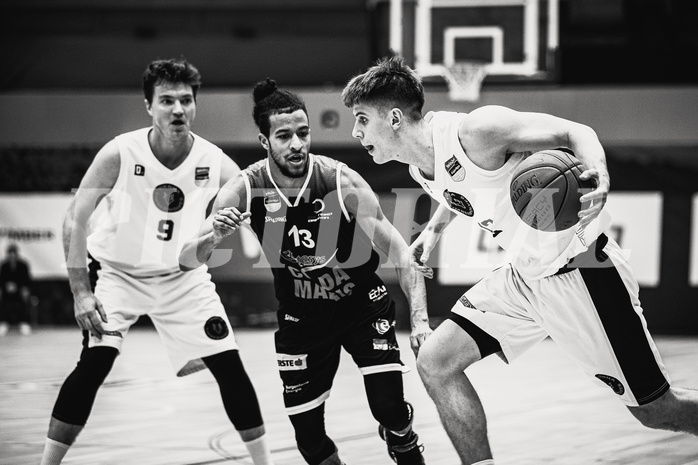 Basketball, Win2Day Superliga 2022/23, Grunddurchgang 10.Runde, Vienna Timberwolves, COLDAMARIS BBC Nord Dragonz, Luka Damjanac (13), Jakob Lohr (12)