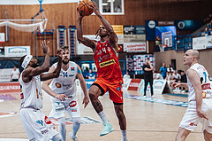 Basketball, Basketball Superliga 2023/24 , SF 4, Oberwart Gunners, Traiskirchen Lions, Derrek Brooks (11), Daniel Koeppel (14), Demarcus Demonia (4), Sebastian Kaeferle (7)