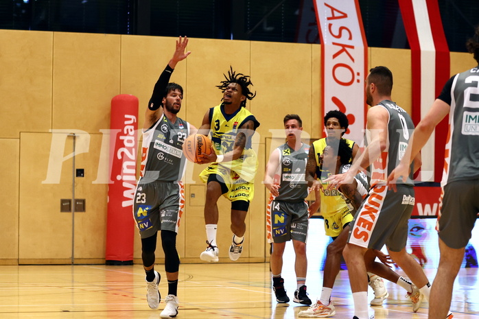 12.05.2024, Graz, ASKÖ Center Eggenberg, Basketball Superliga 2023/24, Playoffs, Halbfinale, Spiel 4, UBSC Raiffeisen Graz - BK IMMOunited Dukes 