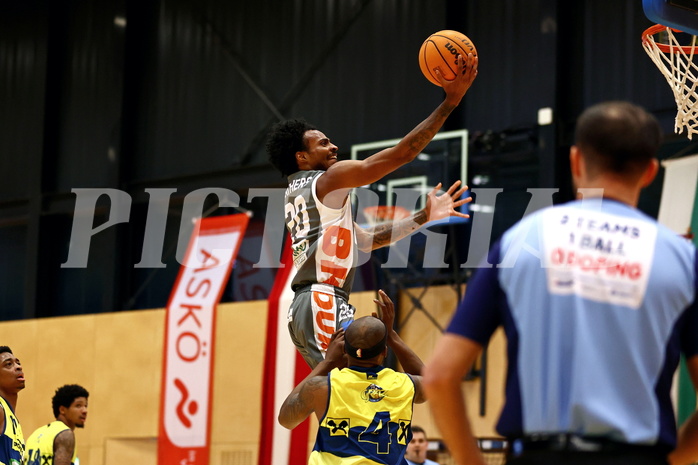 12.05.2024, Graz, ASKÖ Center Eggenberg, Basketball Superliga 2023/24, Playoffs, Halbfinale, Spiel 4, UBSC Raiffeisen Graz - BK IMMOunited Dukes 