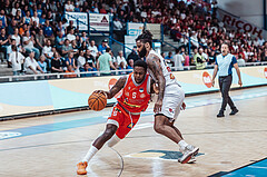 Basketball, Basketball Superliga 2023/24 , SF 4, Oberwart Gunners, Traiskirchen Lions, Davon Clare (5), Kris Monroe (13)