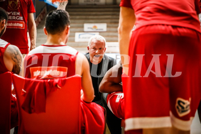 Basketball, bet-at-home Basketball Superliga 2020/21, Grunddurchgang, 16. Runde, Oberwart Gunners, BC Vienna, Luigi Gresta (Ass. Coach)