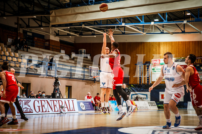 Basketball, bet-at-home Basketball Superliga 2020/21, Grunddurchgang, 16. Runde, Oberwart Gunners, BC Vienna, Sebastian Käferle (7)
