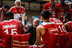Basketball, bet-at-home Basketball Superliga 2020/21, Grunddurchgang 16. Runde, Oberwart Gunners, BC Vienna, Luigi Gresta (Ass. Coach); Zoran Kostic (Head Coach)