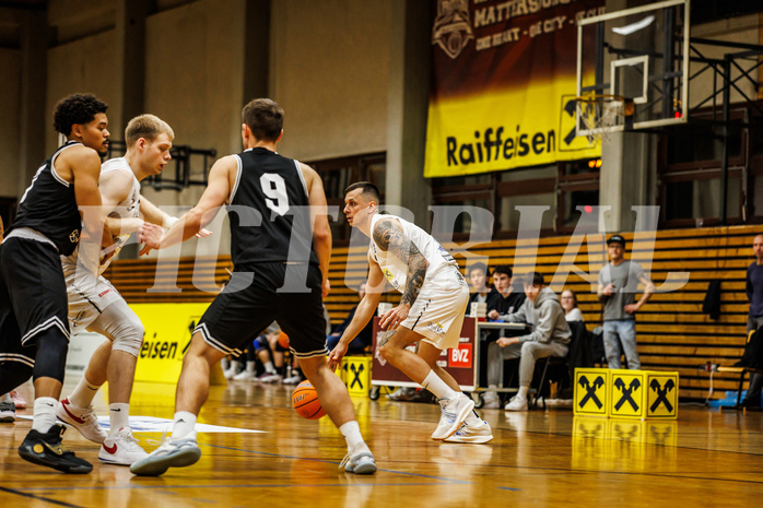 Basketball, Basketball Zweite Liga 2024/25, Playoffs Viertelfinale Spiel 2, Mattersburg Rocks, Wörthersee Piraten, Petar Zivkovic (8)