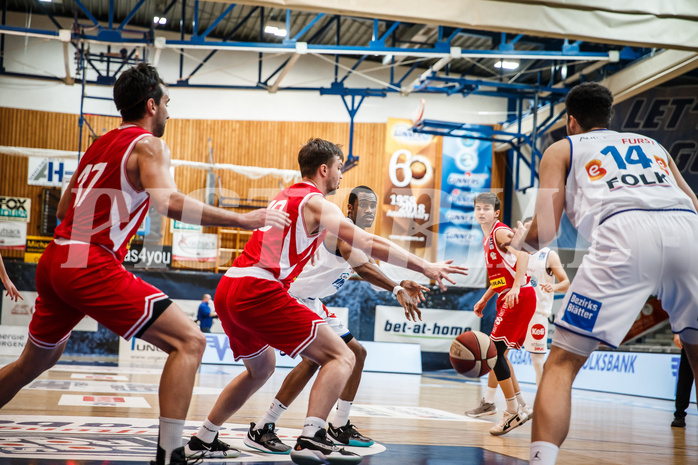 Basketball, bet-at-home Basketball Superliga 2020/21, Grunddurchgang, 18. Runde, Oberwart Gunners, Traiskirchen Lions, Nigel Pruitt (11)