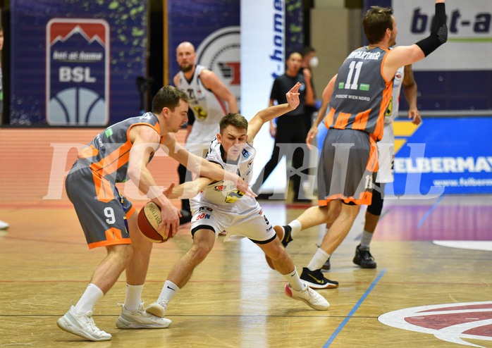 Basketball Superliga 2020/21, Grunddurchgang 18. Runde Flyers Wels vs. Klosterneuburg Dukes, Christoph Leydorf (9), Danilo Tepic (9)