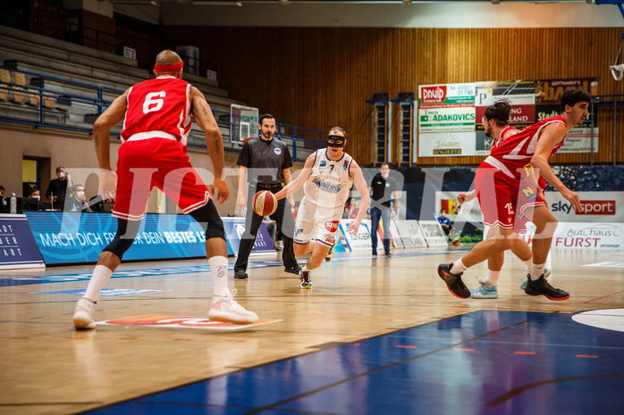 Basketball, bet-at-home Basketball Superliga 2020/21, Grunddurchgang, 18. Runde, Oberwart Gunners, Traiskirchen Lions, Sebastian Käferle (7)