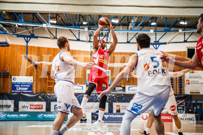 Basketball, bet-at-home Basketball Superliga 2020/21, Grunddurchgang, 18. Runde, Oberwart Gunners, Traiskirchen Lions, Shawn L. Ray (6)