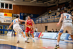 Basketball, bet-at-home Basketball Superliga 2020/21, Grunddurchgang, 18. Runde, Oberwart Gunners, Traiskirchen Lions, Luka Gvozden (77)