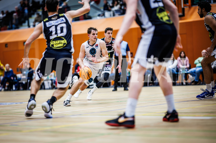 Basketball, Win2Day Superliga 2023/24, Grunddurchgang 9.Runde, Vienna Timberwolves, Gmunden Swans, Elias Wlasak (8)
