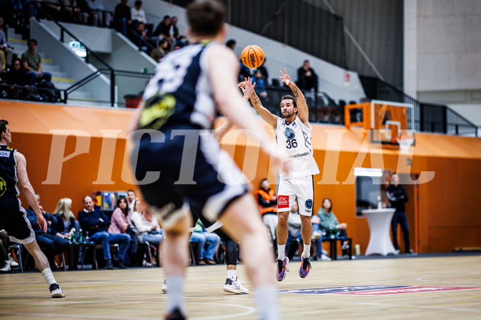 Basketball, Win2Day Superliga 2023/24, Grunddurchgang 9.Runde, Vienna Timberwolves, Gmunden Swans, Oscar Schmit (36)
