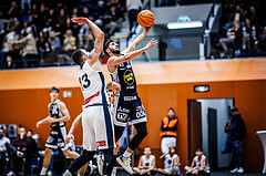 Basketball, Win2Day Superliga 2023/24, Grunddurchgang 9.Runde, Vienna Timberwolves, Gmunden Swans, Ziga Fifolt (13), Daniel Friedrich (6)