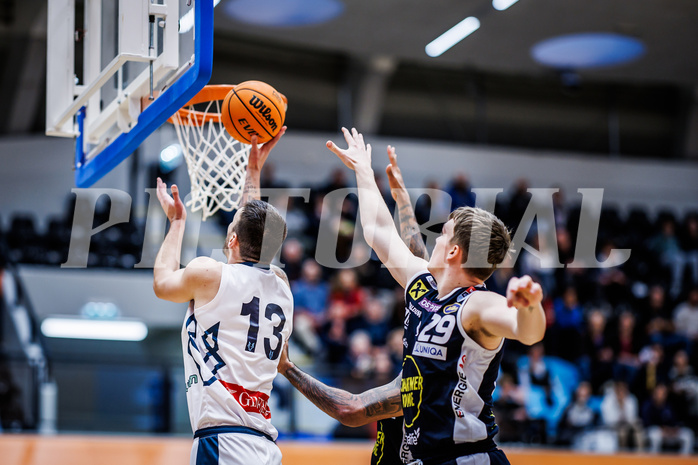 Basketball, Win2Day Superliga 2023/24, Grunddurchgang 9.Runde, Vienna Timberwolves, Gmunden Swans, Ziga Fifolt (13)