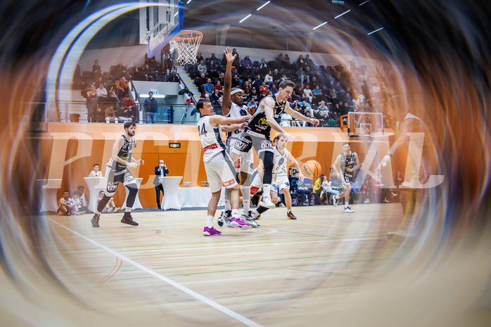 Basketball, Win2Day Superliga 2023/24, Grunddurchgang 9.Runde, Vienna Timberwolves, Gmunden Swans, Benedikt Güttl (7)