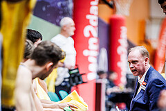 Basketball, Win2Day Superliga 2023/24, Grunddurchgang 9.Runde, Vienna Timberwolves, Gmunden Swans, Anton Mirolybov (Head Coach)