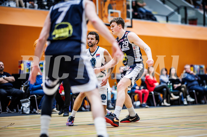Basketball, Win2Day Superliga 2023/24, Grunddurchgang 9.Runde, Vienna Timberwolves, Gmunden Swans, Oscar Schmit (36)