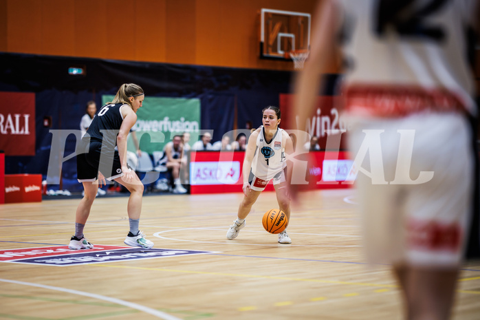Basketball, Win2Day Basketball Damen Superliga 2023/24, Grunddurchgang 5.Runde, Vienna Timberwolves, Basket Flames, Elisa Khamis (1)
