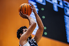 Basketball, Win2Day Superliga 2023/24, Grunddurchgang 9.Runde, Vienna Timberwolves, Gmunden Swans, Patrick Emilien (15)