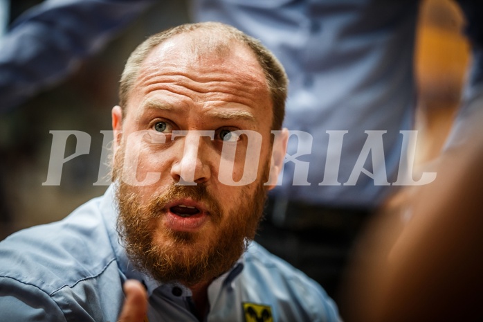 Basketball, ABL 2018/19, Playoff HF Spiel 1, Oberwart Gunners, Gmunden Swans, Bernd Wimmer (Head Coach)