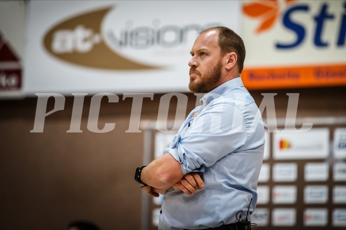 Basketball, ABL 2018/19, Playoff HF Spiel 1, Oberwart Gunners, Gmunden Swans, Bernd Wimmer (Head Coach)