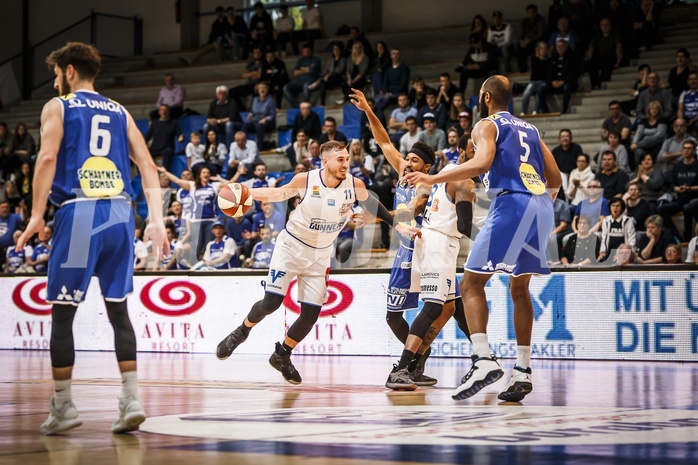 Basketball, ABL 2018/19, Playoff HF Spiel 1, Oberwart Gunners, Gmunden Swans, Hayden Thomas Lescault (11)