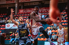Basketball, Win2Day Superliga 2022/23, 4. Platzierungsrunde, BC Vienna, Gmunden Swans, Daniel Friedrich (6), Jahenns Manigat (21)