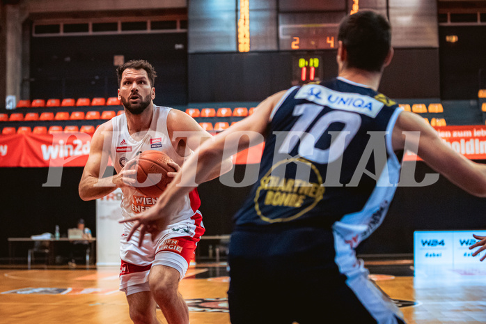 Basketball, Win2Day Superliga 2022/23, 4. Platzierungsrunde, BC Vienna, Gmunden Swans, Jozo Rados (3)