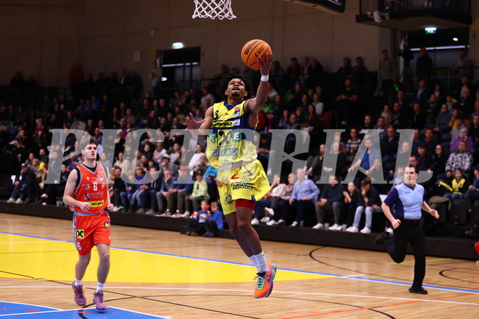 13.01.2024, Graz, Raiffeisen Sportpark Graz, Basketball Superliga 2023/24, Grunddurchgang, Runde 18, UBSC Raiffeisen Graz - Arkadia Traiskirchen Lions