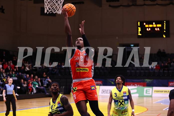 13.01.2024, Graz, Raiffeisen Sportpark Graz, Basketball Superliga 2023/24, Grunddurchgang, Runde 18, UBSC Raiffeisen Graz - Arkadia Traiskirchen Lions