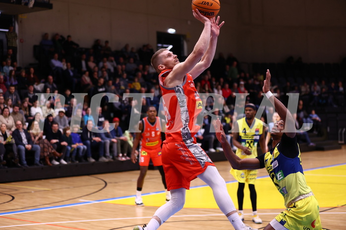 13.01.2024, Graz, Raiffeisen Sportpark Graz, Basketball Superliga 2023/24, Grunddurchgang, Runde 18, UBSC Raiffeisen Graz - Arkadia Traiskirchen Lions