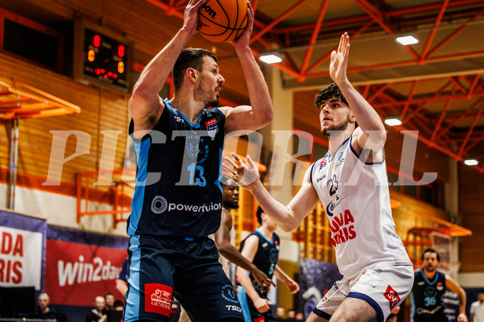 Basketball, win2day Basketball Superliga 2023/224, Grunddurchgang Runde 18, BBC Nord Dragonz, Oberwart Gunners, Ziga Fifolt (13)