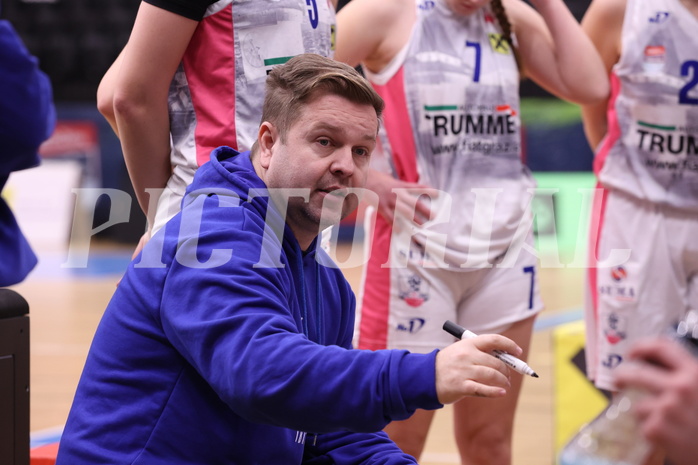 13.01.2024, Graz, Raiffeisen Sportpark, Basketball Damen Superliga 2023/24, Grunddurchgang 9.Runde, UBSC-DBBC Graz - Basket Flames Women ,  