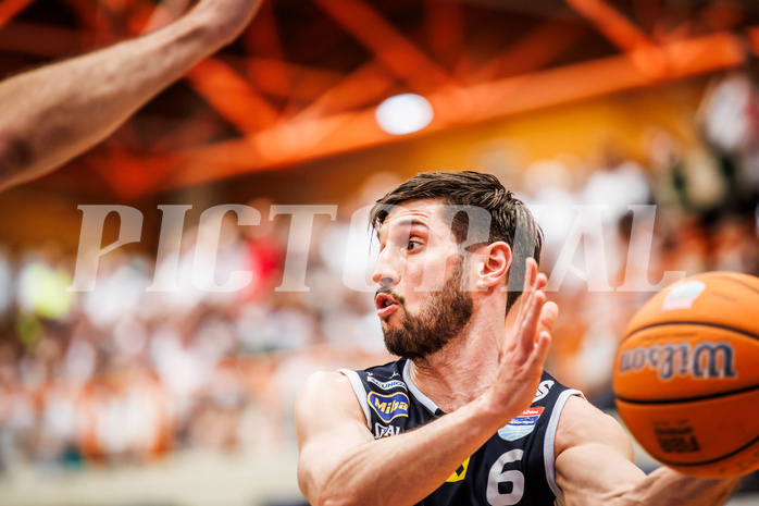 Basketball, win2day Basketball Superliga 2024/25, Playoffs Halbfinale 4. Spiel
, BBC Nord Dragonz, Gmunden Swans, Daniel Friedrich (6)