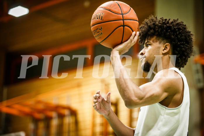 Basketball, Basketball Zweite Liga, Grunddurchgang 12.Runde, BBC Nord Dragonz, Mattersburg Rocks, Kyran Jordan Mc Clure (13)
