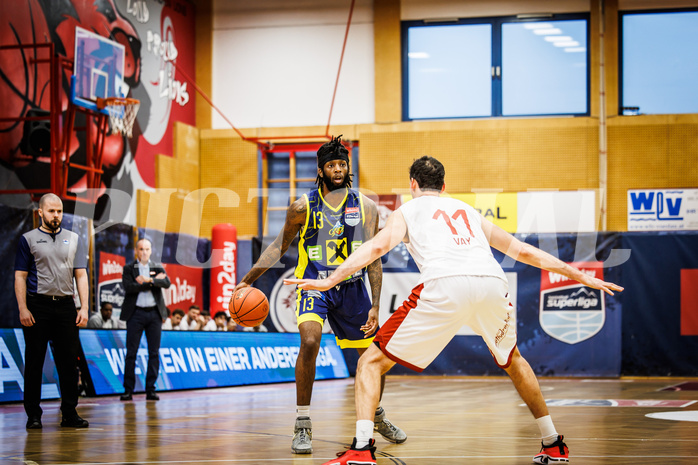 Basketball, win2day Basketball Superliga 2022/23, 8. Qualifikationsrunde, Traiskirchen Lions, UBSC Graz, Issac James Vann Jr (13)