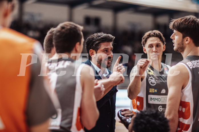 Basketball, Basketball Superliga 2023/24, Grunddurchgang 20.Runde, Oberwart Gunners, Klosterneuburg Dukes, Damir Zeleznik (Head Coach)