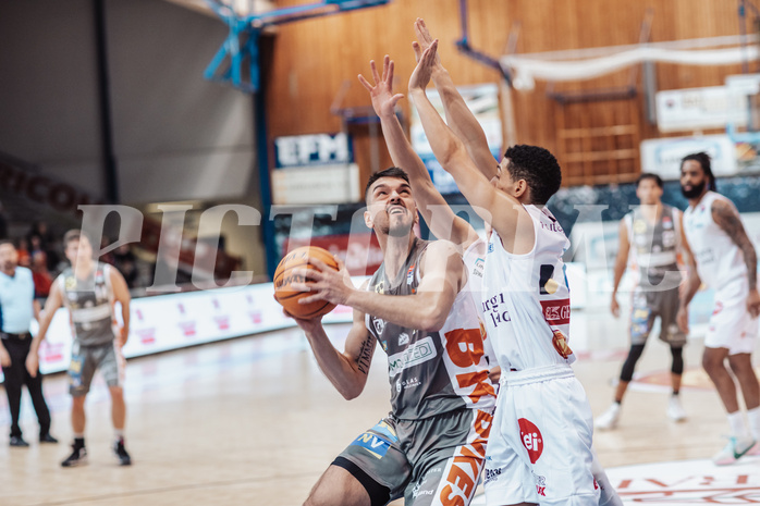Basketball, Basketball Superliga 2023/24, Grunddurchgang 20.Runde, Oberwart Gunners, Klosterneuburg Dukes, Benjamin Blazevic (11), Magdy Aboud-Ahmed(6)