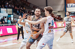 Basketball, Basketball Superliga 2023/24, Grunddurchgang 20.Runde, Oberwart Gunners, Klosterneuburg Dukes, Dragan Bjeletic (0), Florian Koeppel (8)