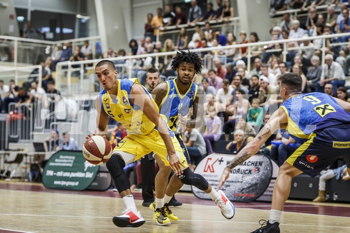 Basketball, Admiral Basketball Superliga 2019/20, Grunddurchgang 1.Runde, SKN St. Pölten Basketball, UBSC Raiffeisen Graz, Philip Jalalpoor (5)