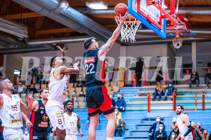 Basketball Basketball Superliga 2021/22, Grunddurchgang 15.Runde Traiskirchen Lions vs. BC GGMT Vienna
